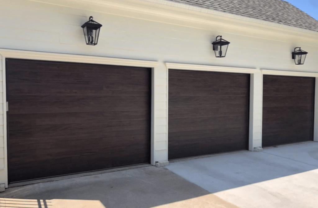 CHI Overhead Doors Accent Series